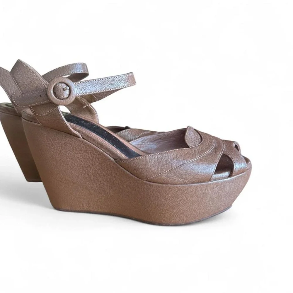 Marni Brown Pebbled Leather Platform Wedge Sandals Ankle Strap Made in Italy 38